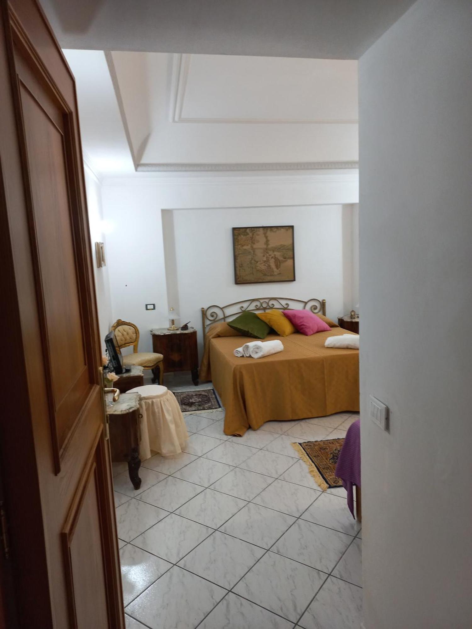 Apartamento Al Palazzo Del Principe Al Massimo Palermo Exterior foto