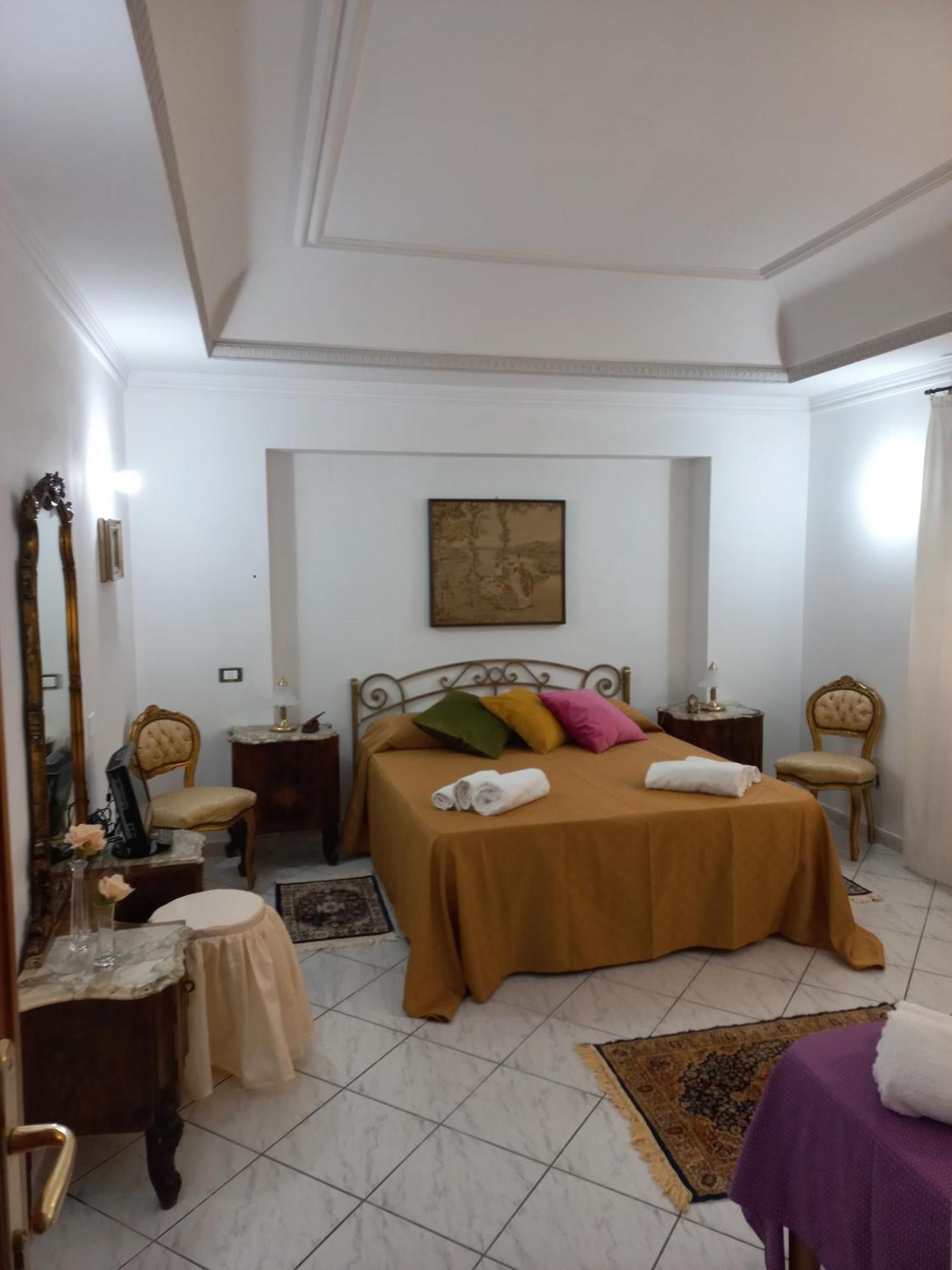 Apartamento Al Palazzo Del Principe Al Massimo Palermo Exterior foto