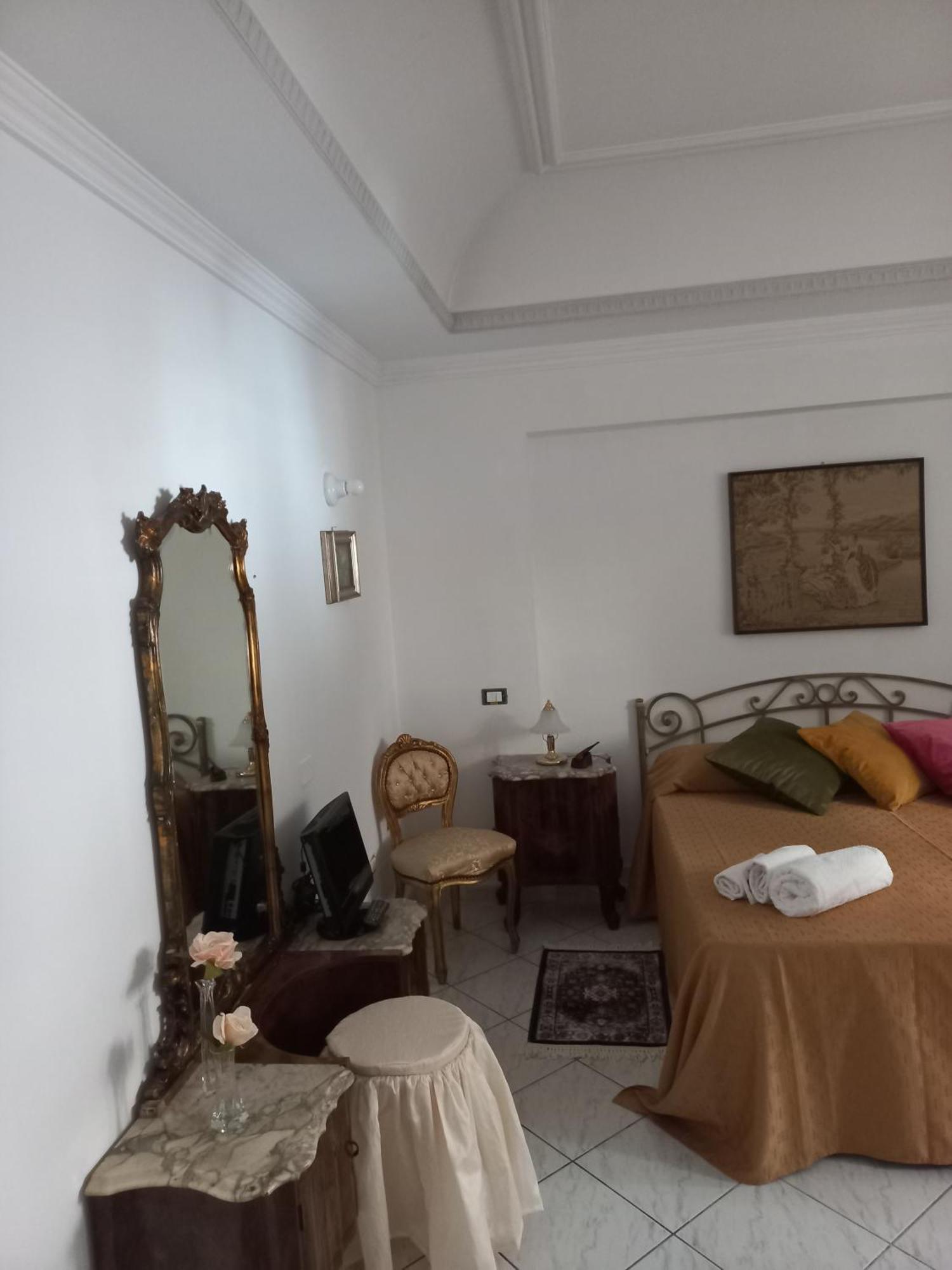 Apartamento Al Palazzo Del Principe Al Massimo Palermo Exterior foto