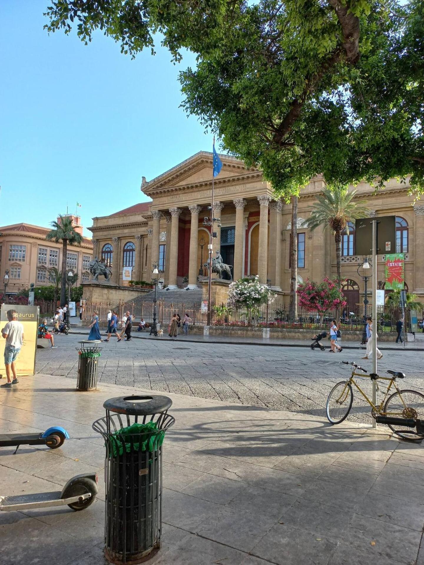 Apartamento Al Palazzo Del Principe Al Massimo Palermo Exterior foto